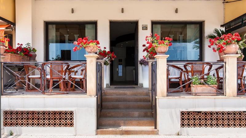 Ig Tysandros Hotel Apartments