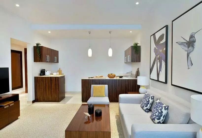 Отель Voco Dubai, An Ihg