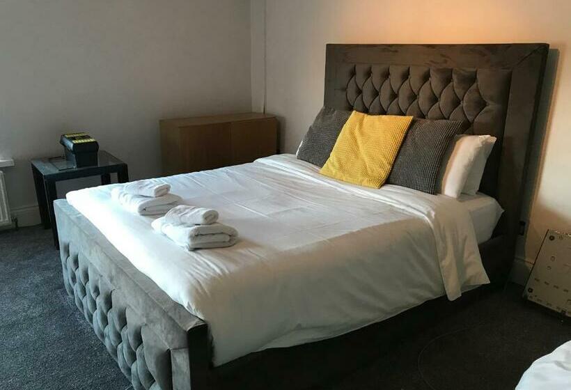 旅馆 The Boathouse Wylam