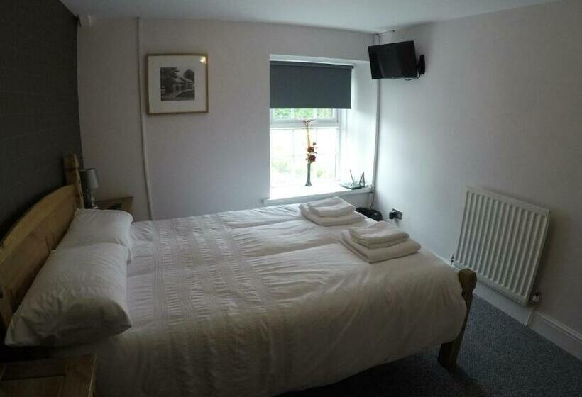 旅馆 The Boathouse Wylam