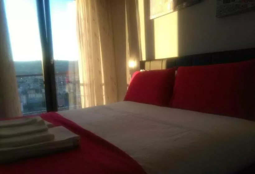 تختخواب و صبحانه 85centro