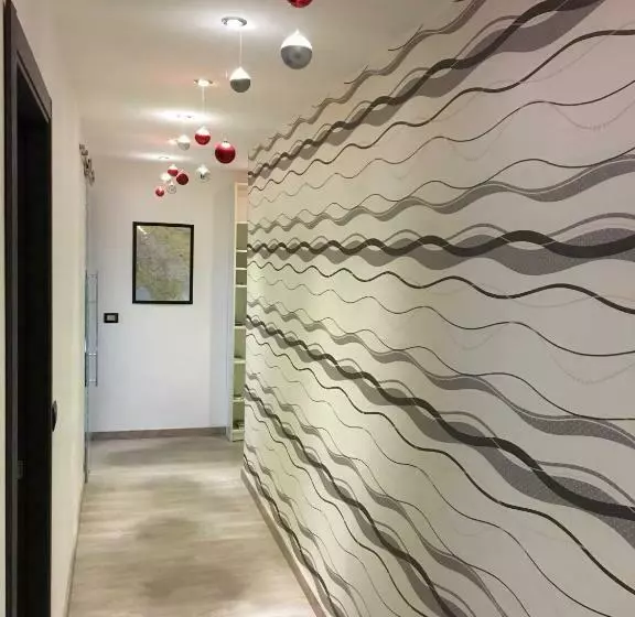 تختخواب و صبحانه 85centro