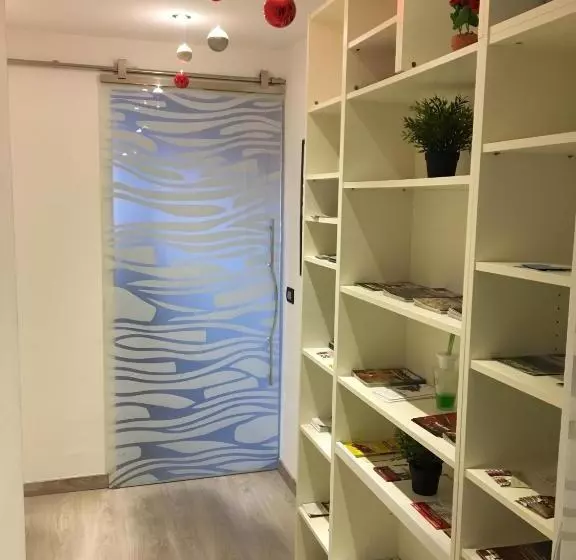 تختخواب و صبحانه 85centro