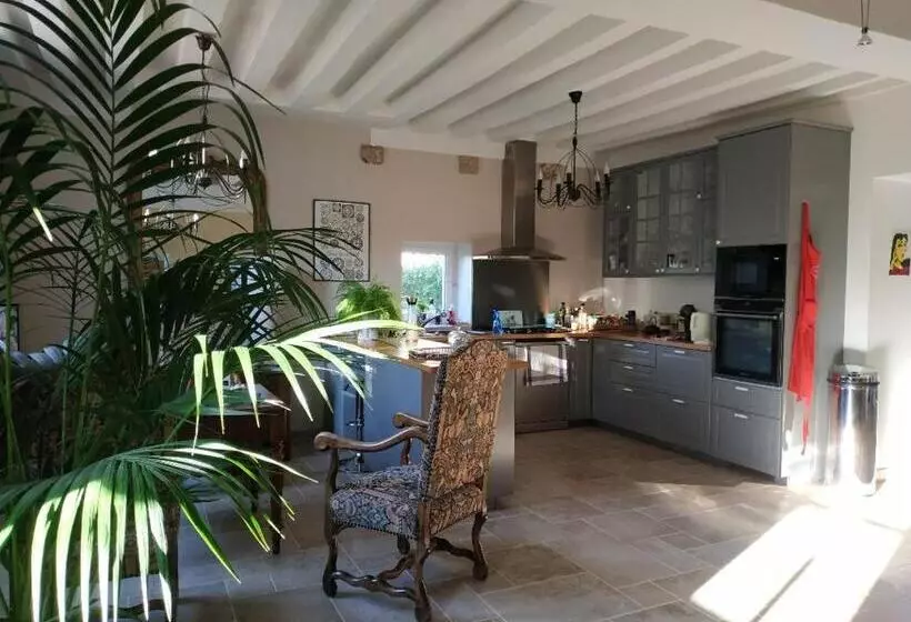 Aamiaismajoitus (B&B) Closerie Des Laudieres