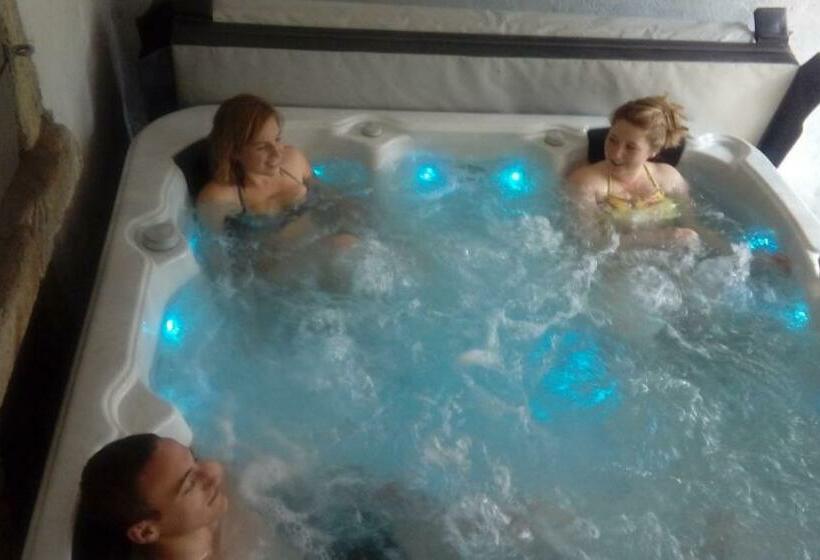 צימר Ferme Des Capellous