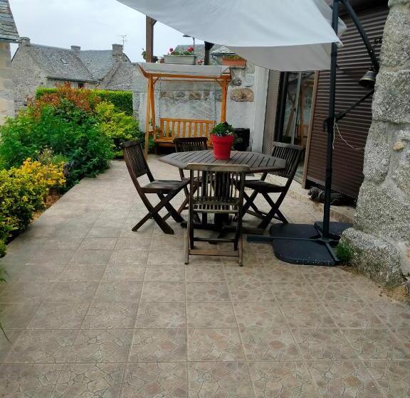 צימר Ferme Des Capellous