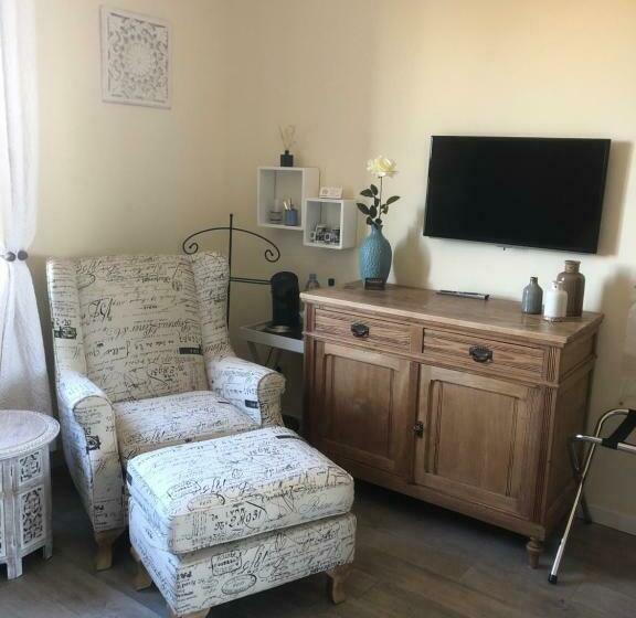 تختخواب و صبحانه Les Secrets Du Mistral