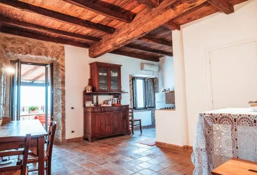 Aamiaismajoitus (B&B) Locanda Persei