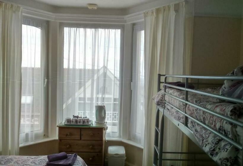 Bed and Breakfast Smugglers Rest