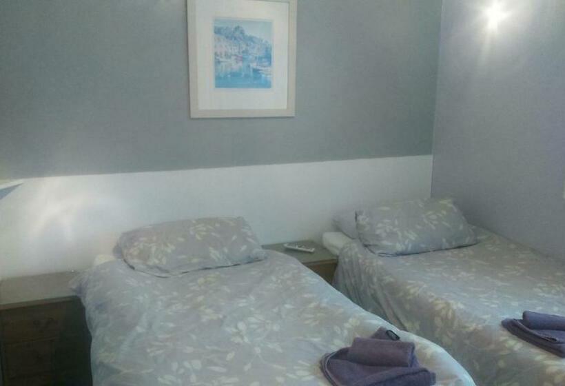 Bed and Breakfast Smugglers Rest