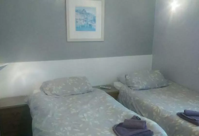 Aamiaismajoitus (B&B) Smugglers Rest