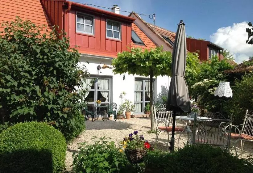 Majatalo Három Huszár Köveskal