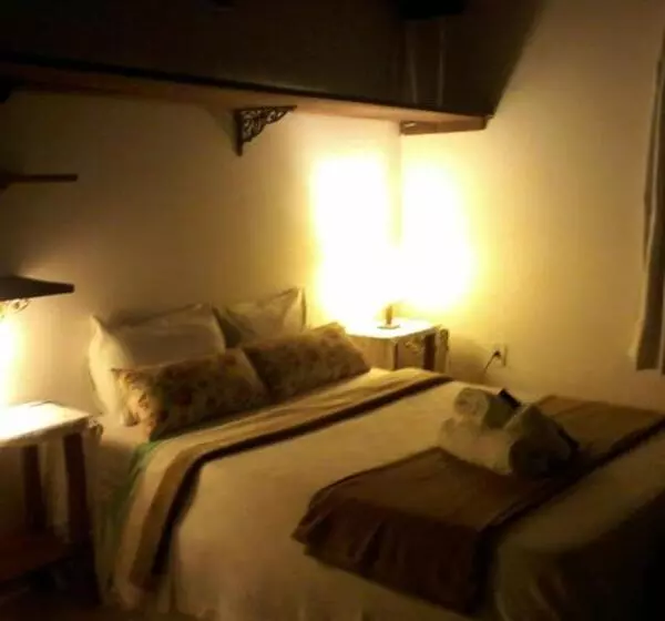 Majatalo Pousada Chalé Cantinho Verde