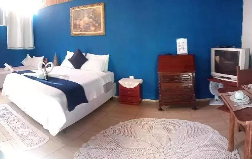 Majatalo Pousada Chalé Cantinho Verde