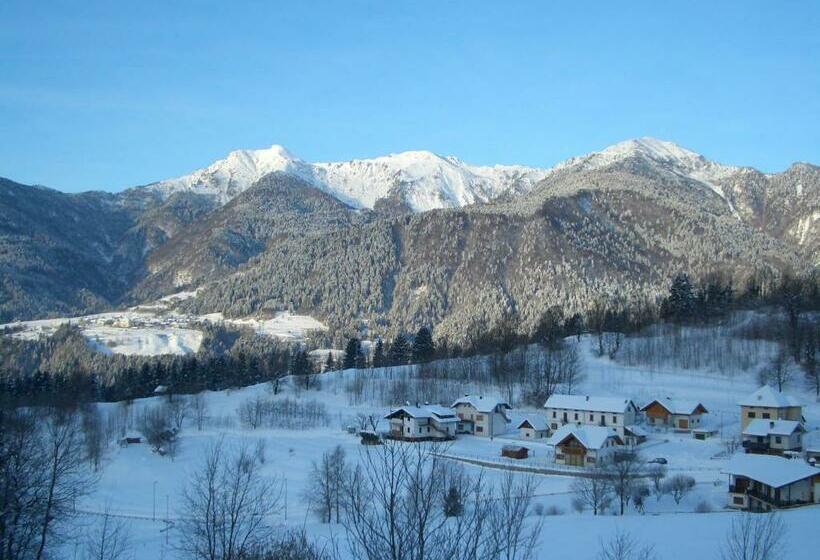 ペンション Villa Genziana