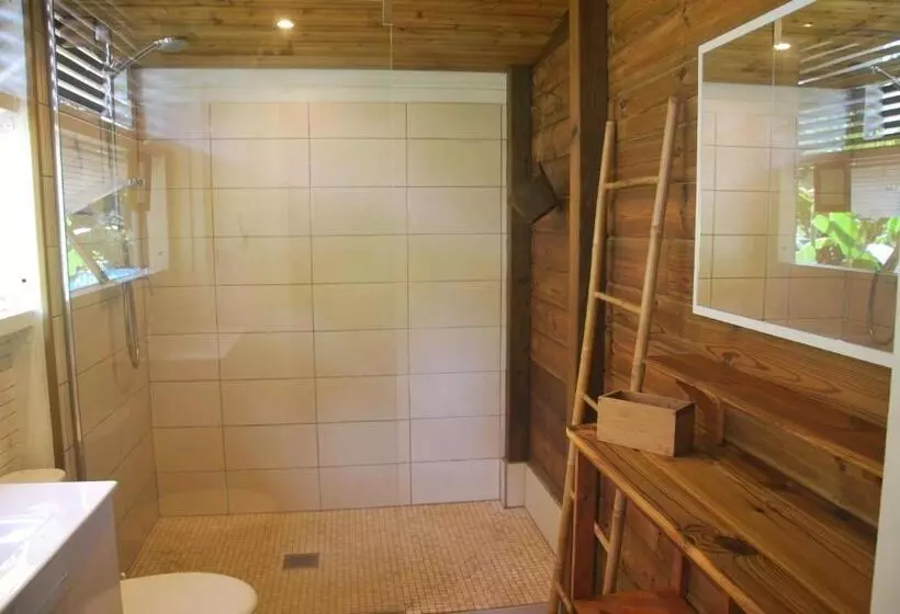 پانسیون Villa Kannel