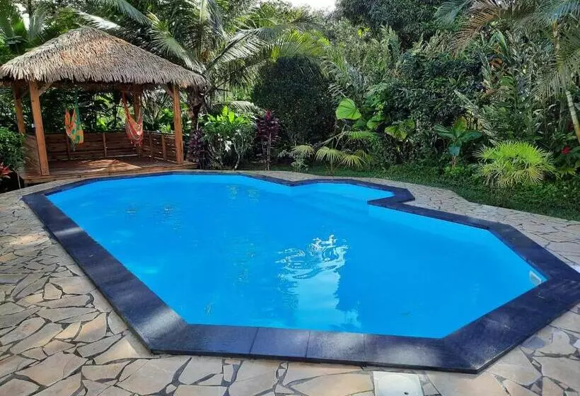 پانسیون Villa Kannel