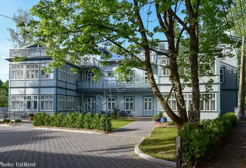 Austri Villa
