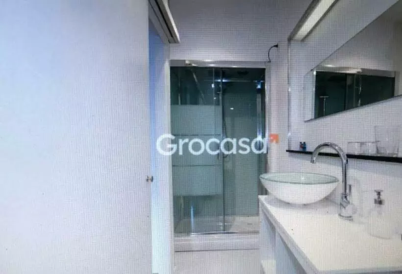 Aamiaismajoitus (B&B) A&e.escornalbou