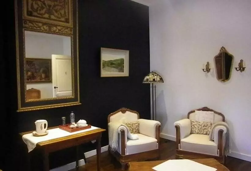 Aamiaismajoitus (B&B) Château De Bonne Espérance