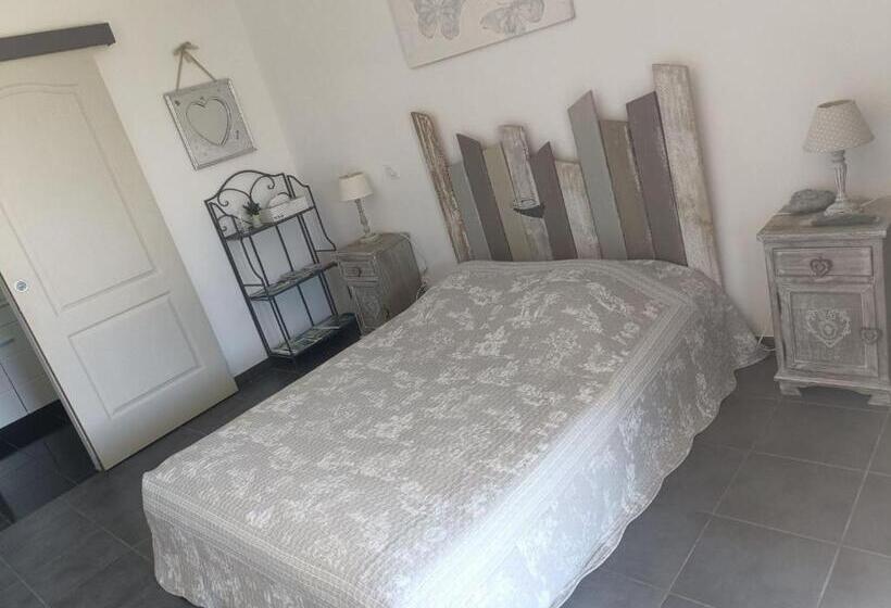 Bed and Breakfast La Cazaline