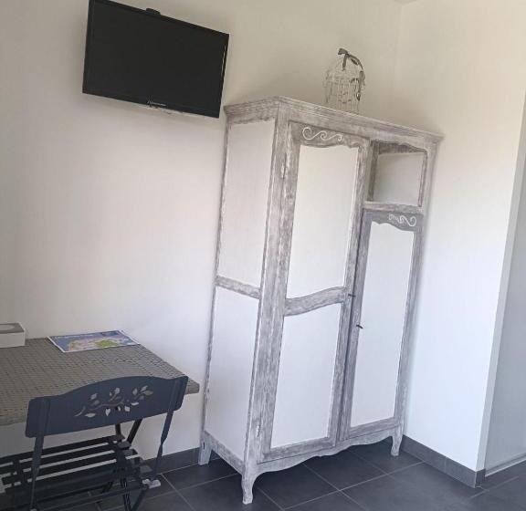 Bed and Breakfast La Cazaline