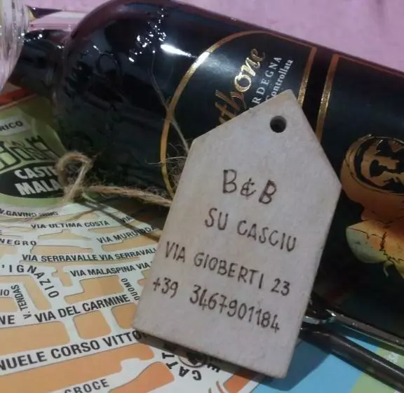 تختخواب و صبحانه Su Casciu