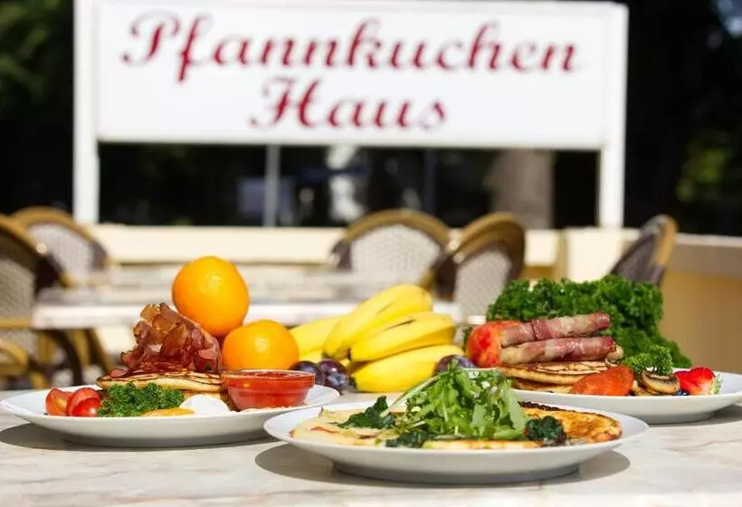 Hotelli Pfannkuchenhaus Fehmarn