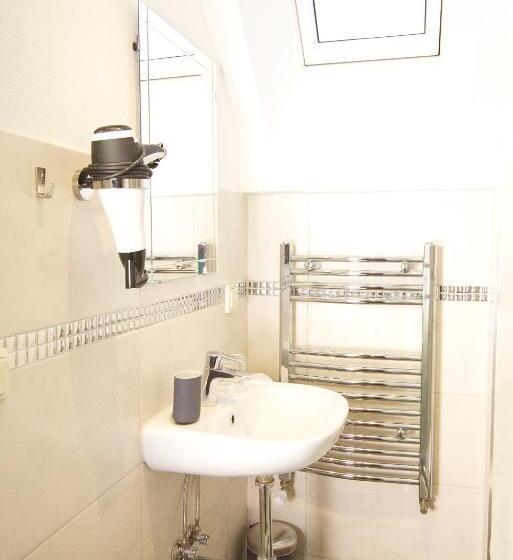 Отель Pfannkuchenhaus Fehmarn