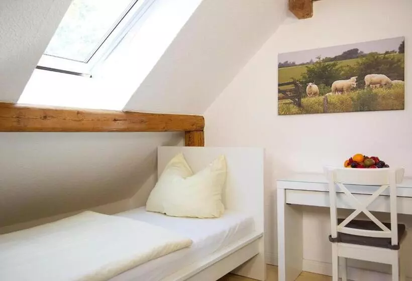 Hotelli Pfannkuchenhaus Fehmarn