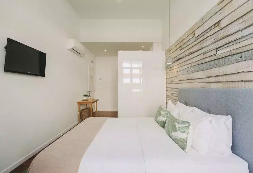 ペンション Casa Do Contador   Suites & Pool