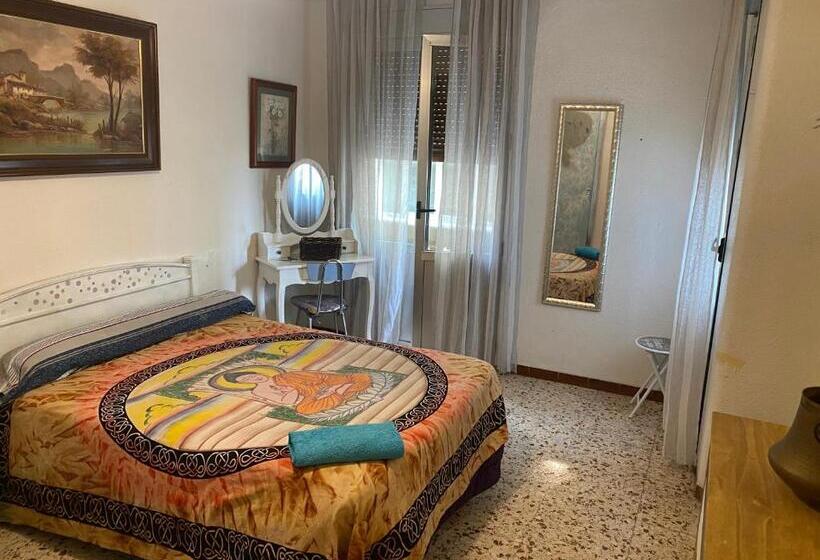 پانسیون Guest House Capitan Meca