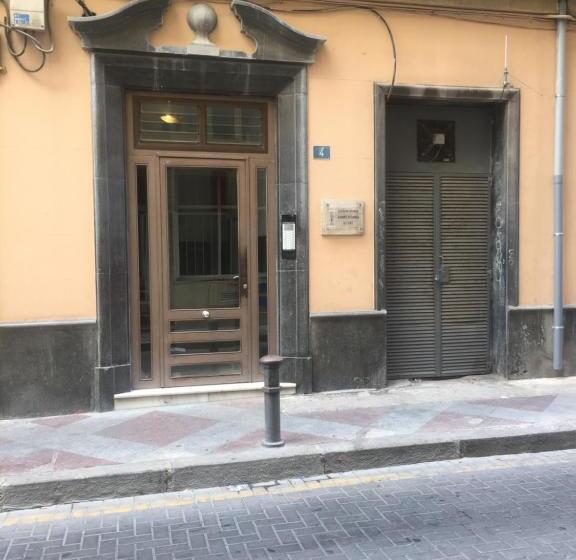 پانسیون Guest House Capitan Meca