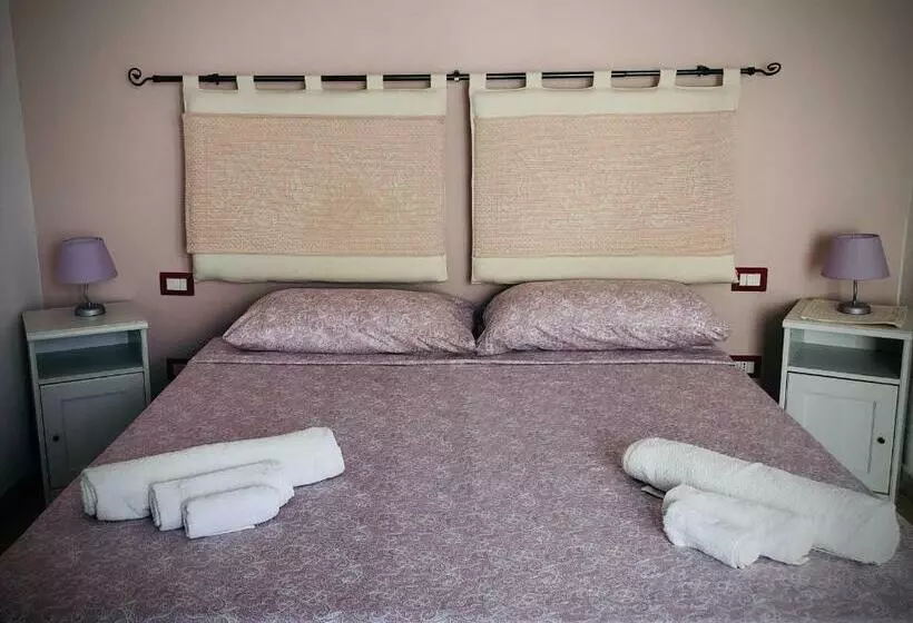 پانسیون Iknos Suites By Wonderful Italy