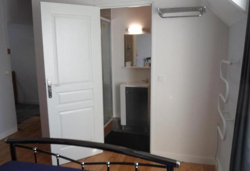 Riverside Bed And Breakfast