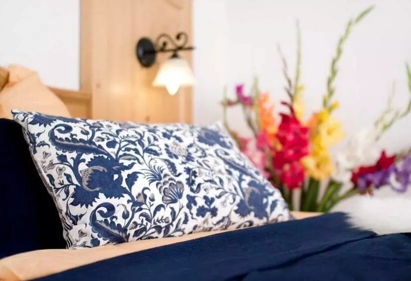 Aamiaismajoitus (B&B) Brandtner Komfortzimmer