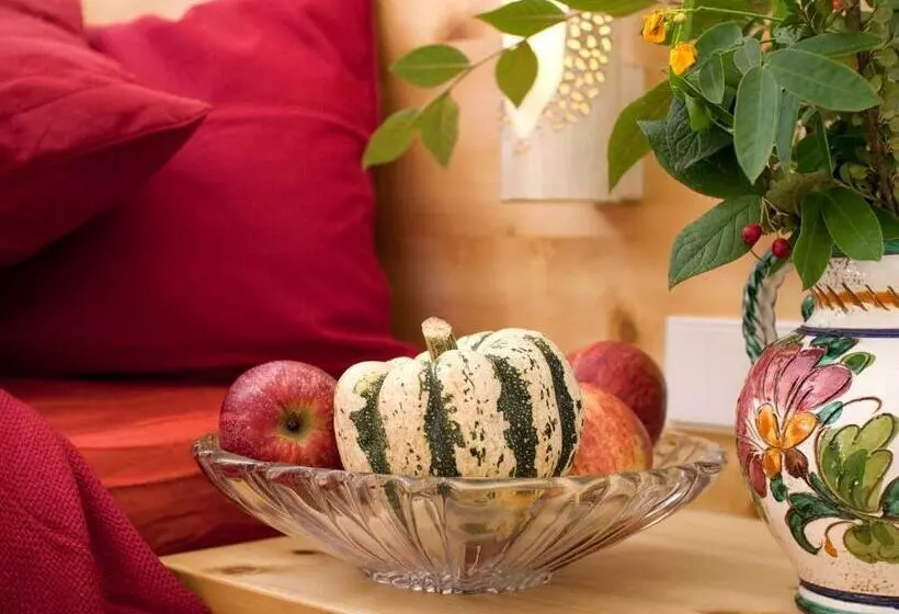 Aamiaismajoitus (B&B) Brandtner Komfortzimmer