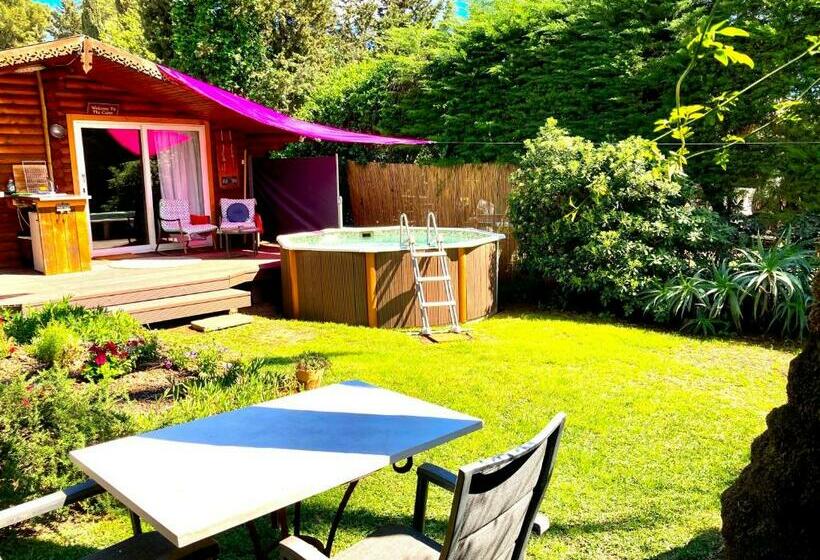 Bed and Breakfast Romantic Private Cabin