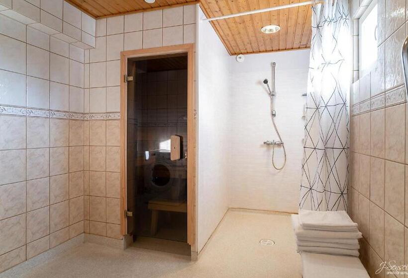 צימר Westbay Inn