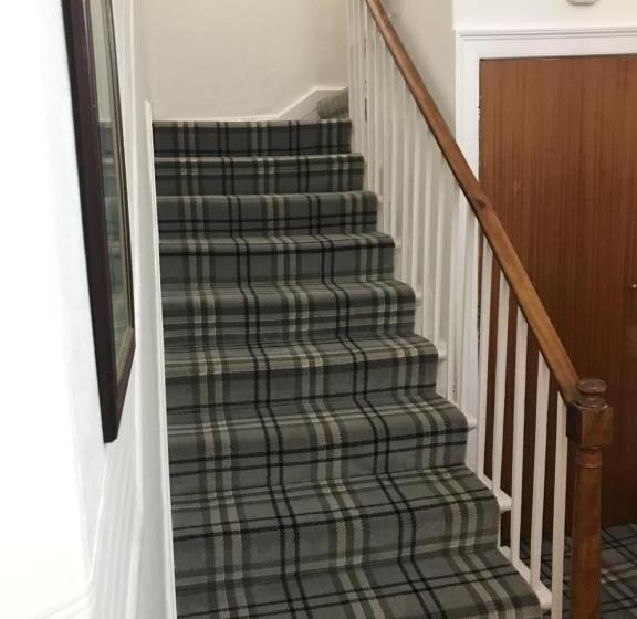 Pensione Brown S Guest House