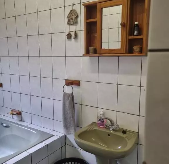 ペンション Jalome Guesthouse