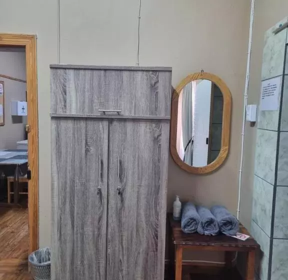 ペンション Jalome Guesthouse