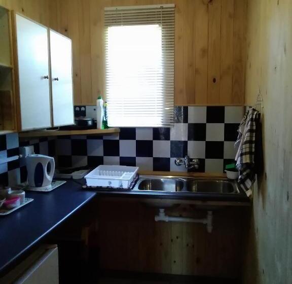 פנסיון Jalome Guesthouse