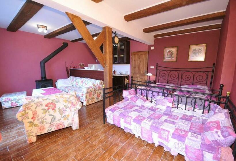 Pensão Apartmány U Maroša