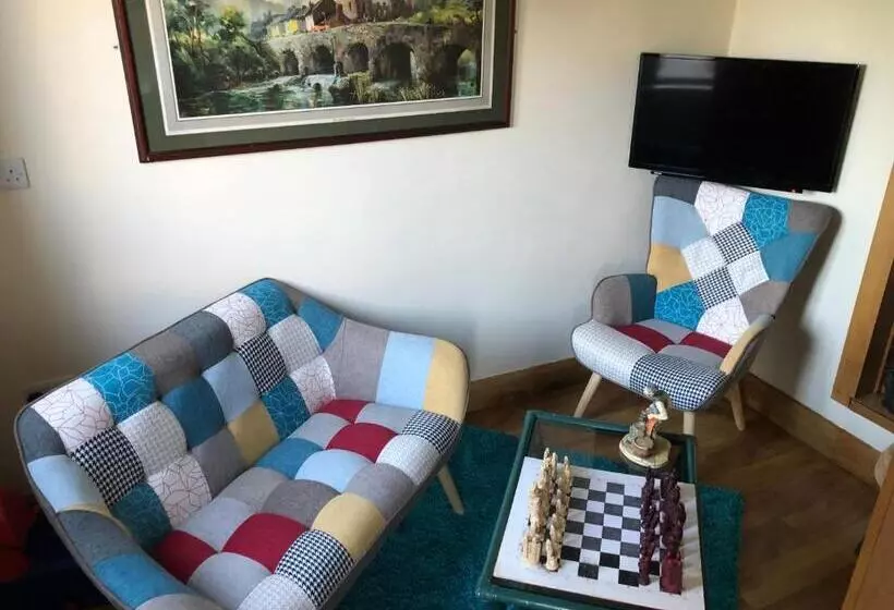 Woodview House Bed And Breakfast