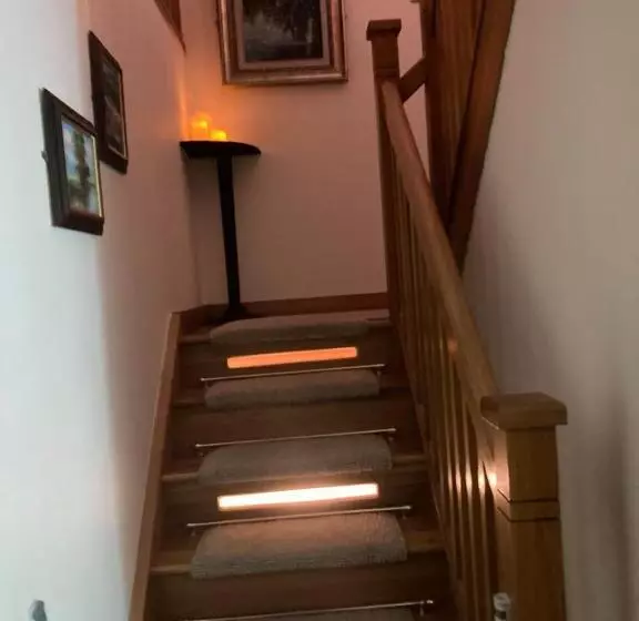 Woodview House Bed And Breakfast