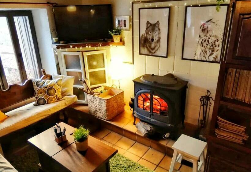 هاستل Refugio La Ardilla Real