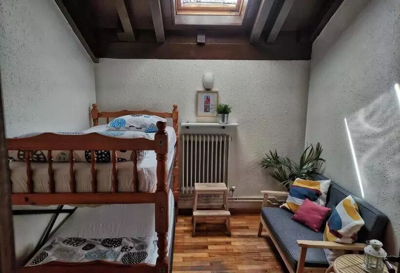 ユースホステル Refugio La Ardilla Real
