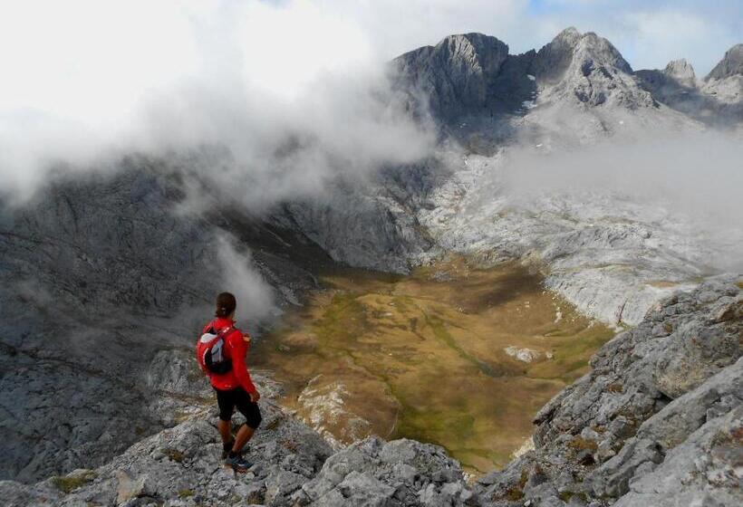 هاستل Refugio La Ardilla Real