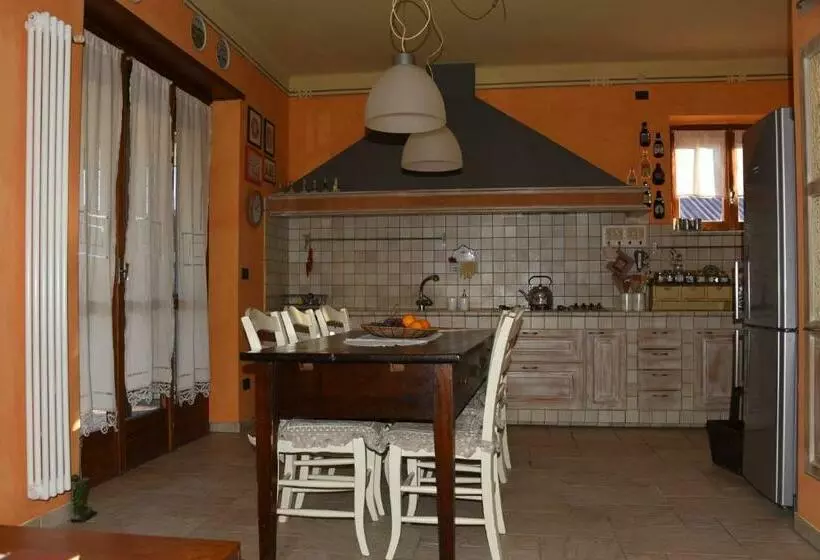 Aamiaismajoitus (B&B) Ca  Mia Ca  Tua